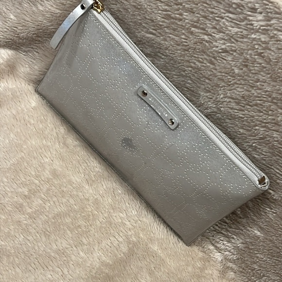 KATE SPADE Little Shiloh Silver Zippered Pouch from Beale Street Collection - Picture 7 of 12